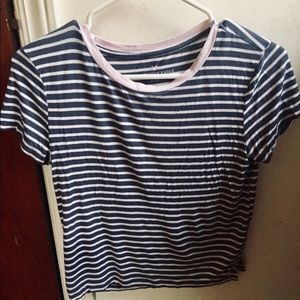 American Eagle T-shirt